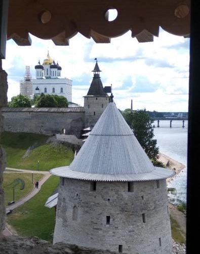 Варлаамовская башня Псков