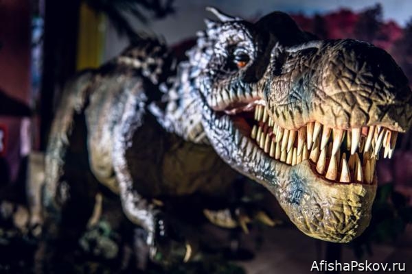 Выставка динозавров Псков